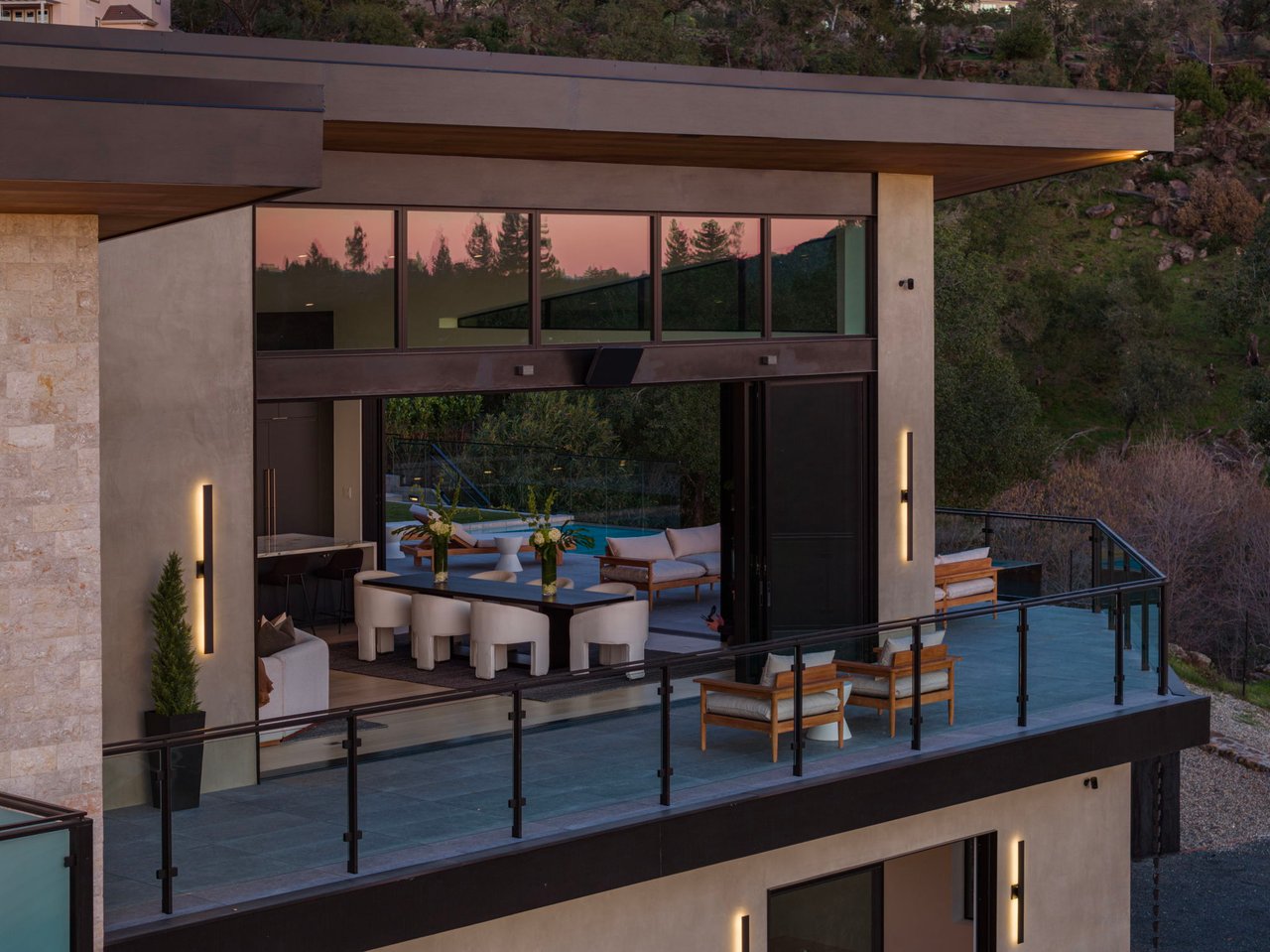105 Canyon Drive