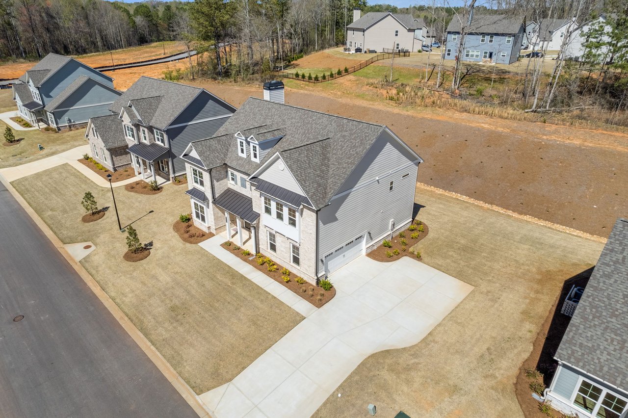 3832 Cheyenne Ln