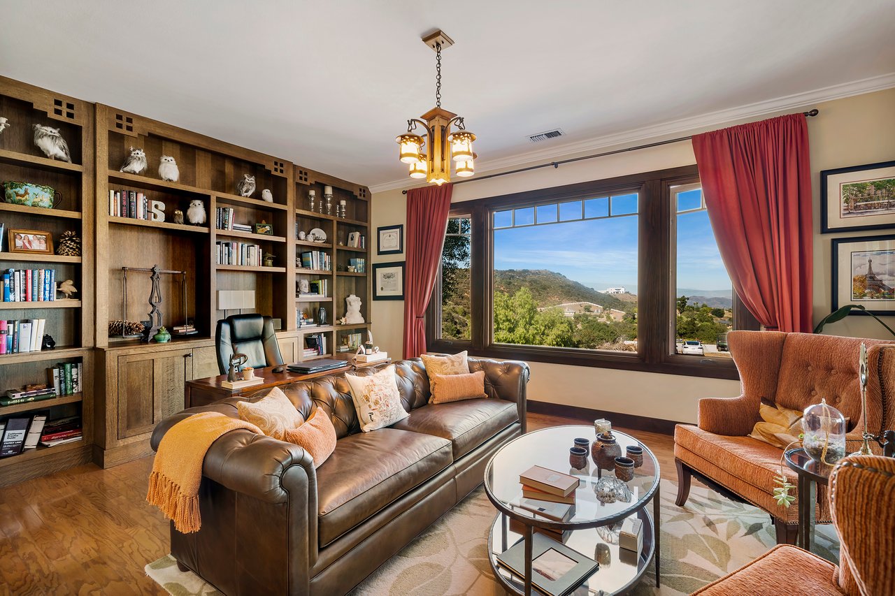41005 Valle Vista