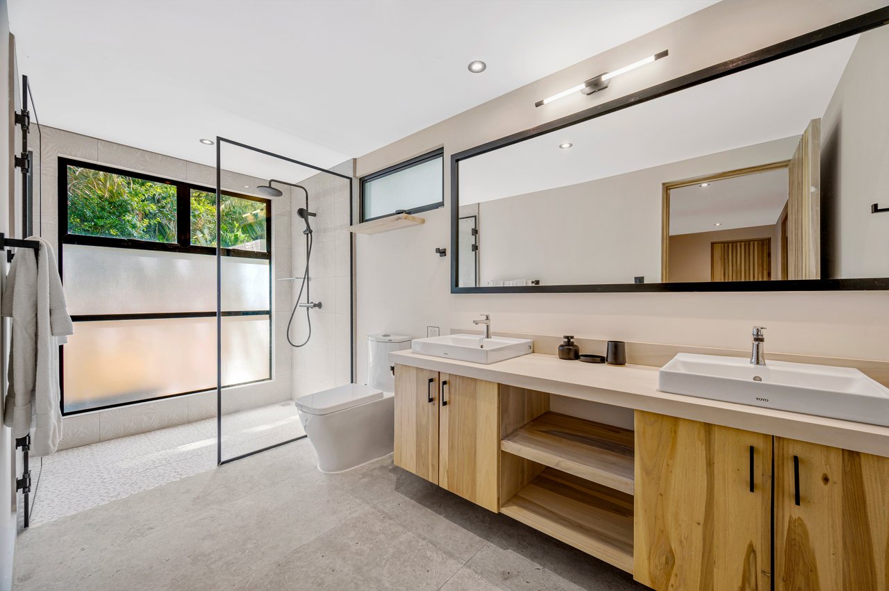 Guiones Private Residences