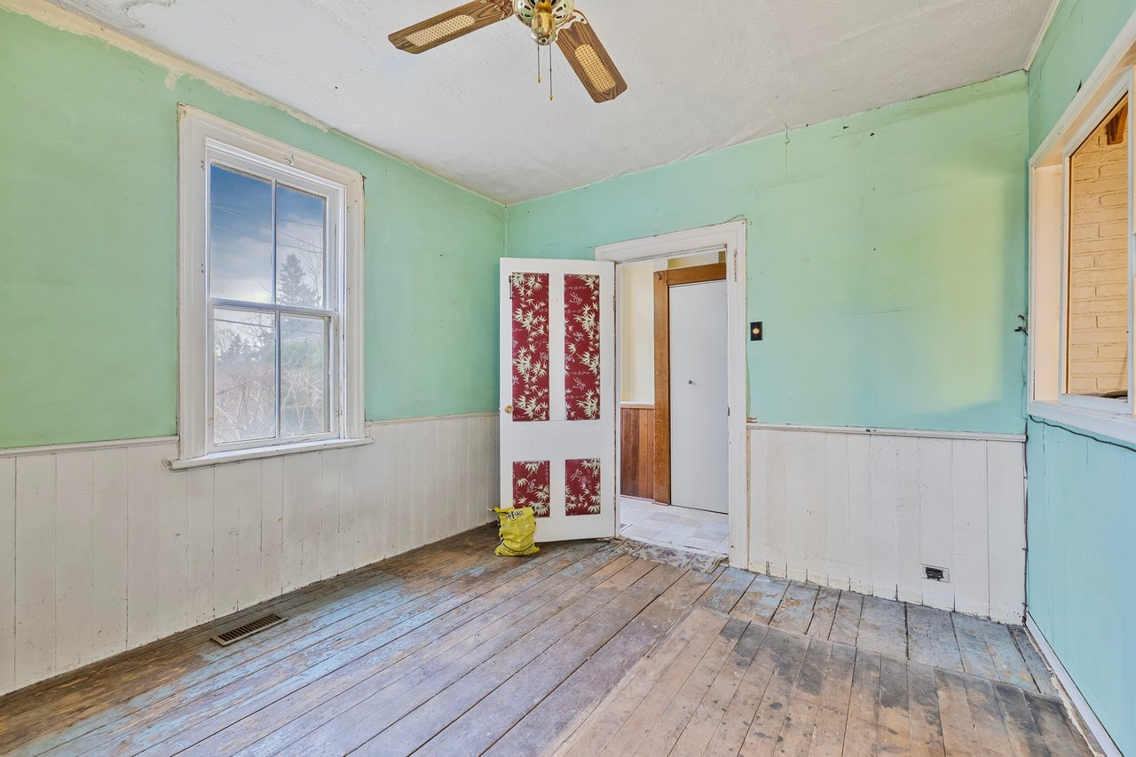 410 Eagle Street, Newmarket, ON L3Y 1K6