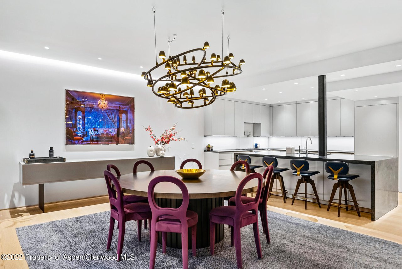 508 E Cooper Avenue, Unit 201