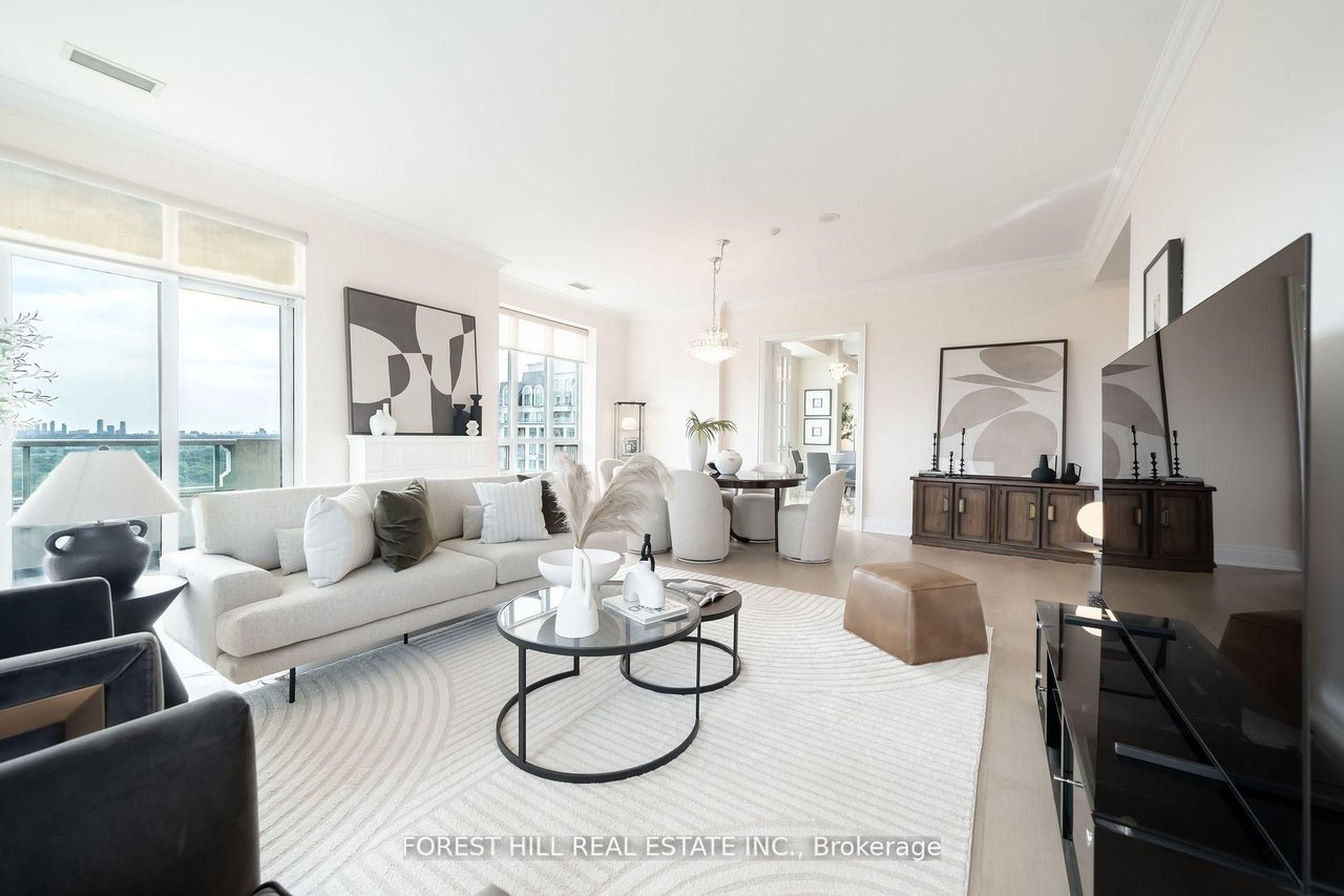 PRESTIGIOUS PENTHOUSE LIVING 