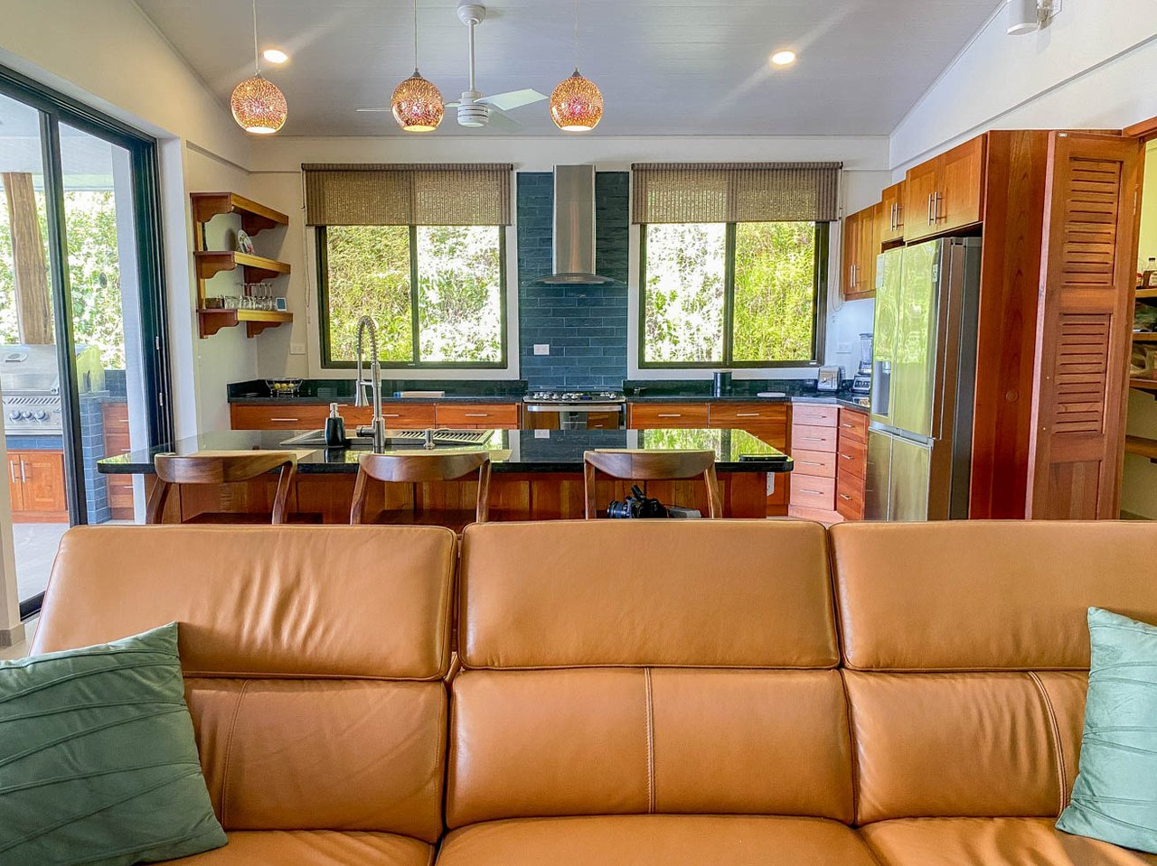 Private 2-Bed Hacienda with Ocean & Mountain Views, Pool & Development Potential in Ojochal