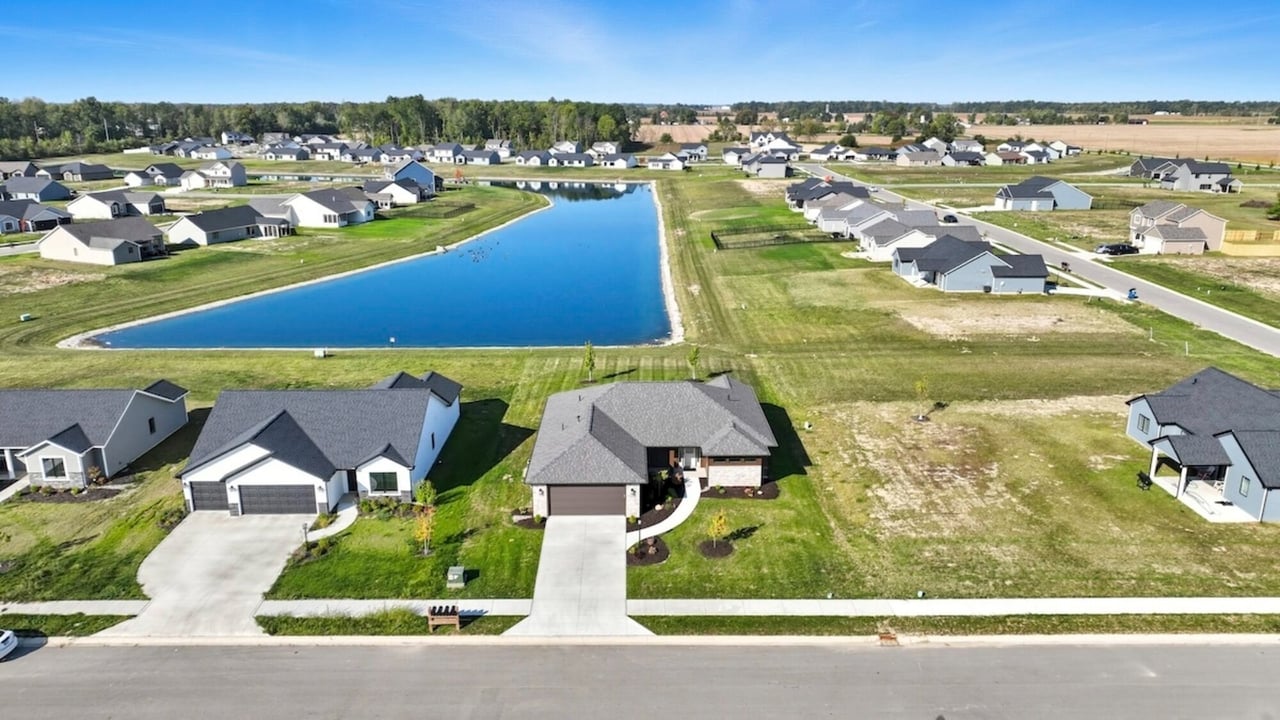 1333 Zenos Blvd
