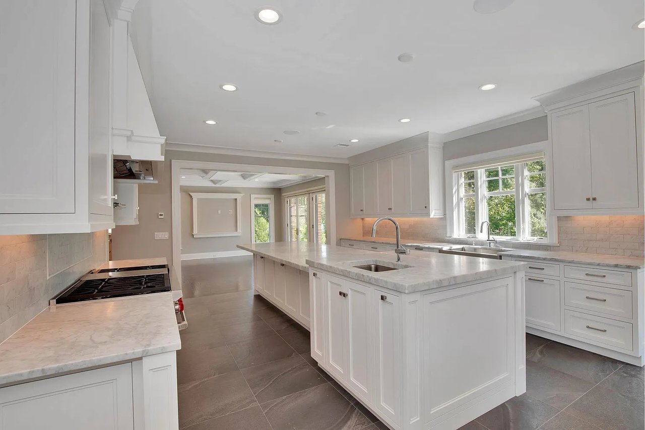 36 Clover Ln