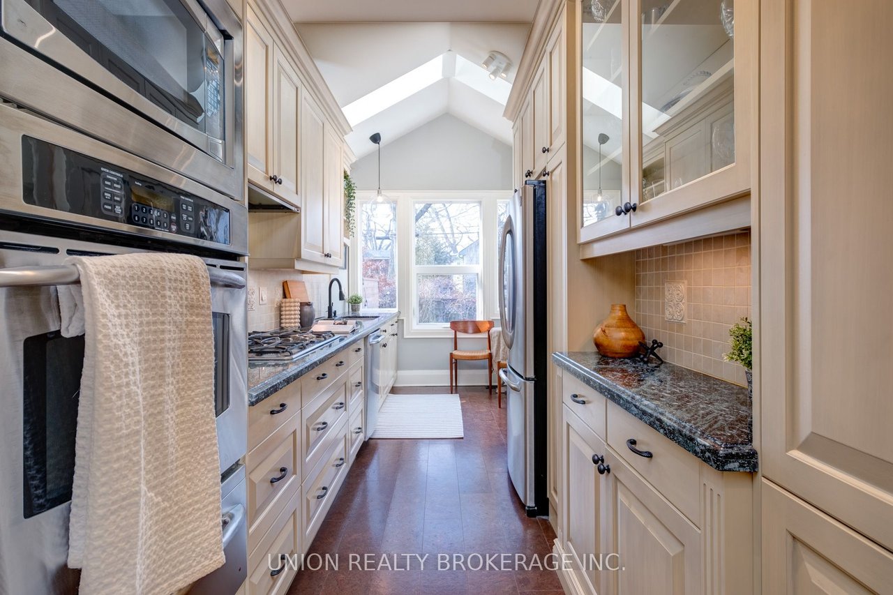 170 Silver Birch Ave