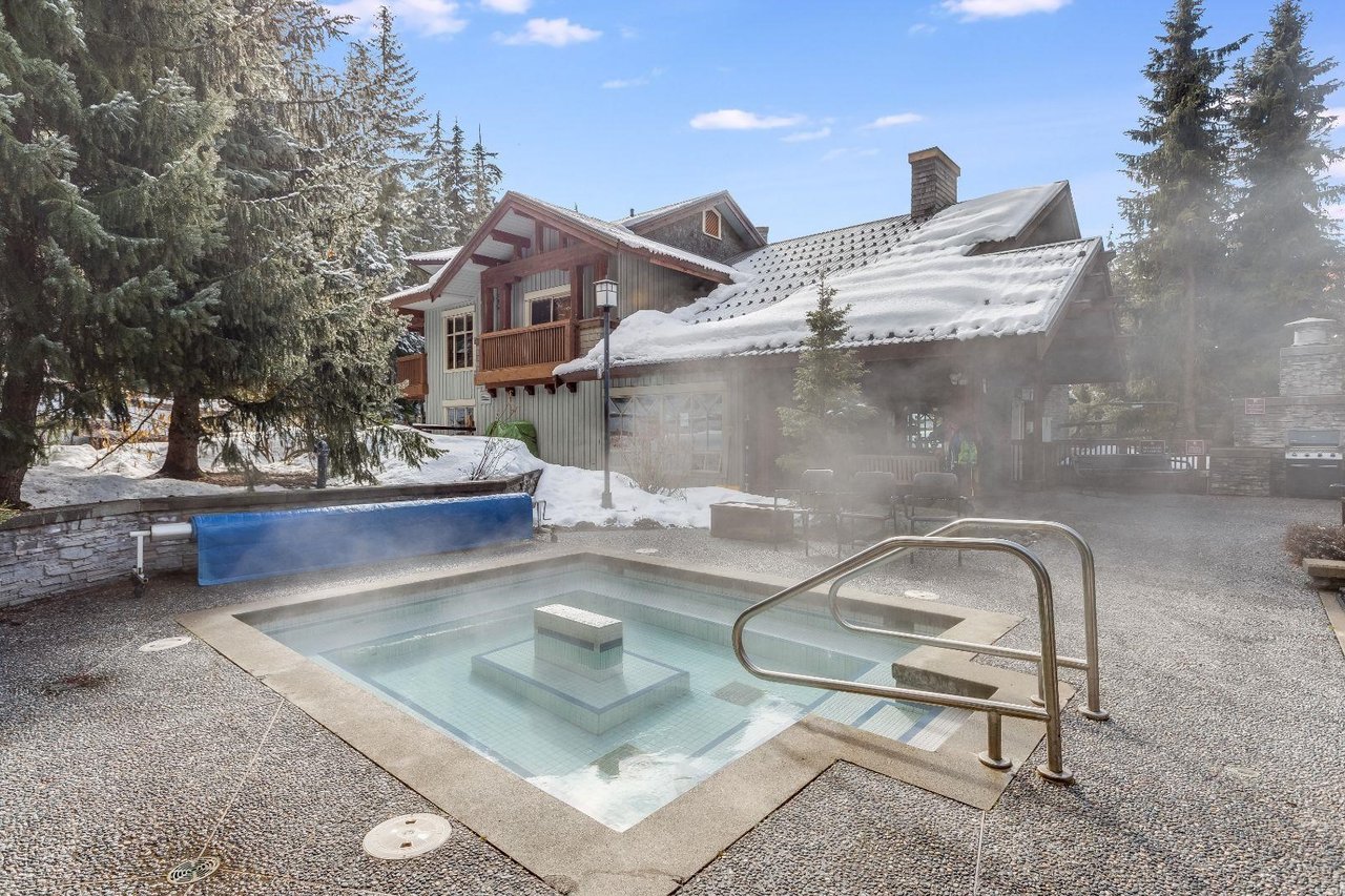 411 G4-4653 Blackcomb Wy