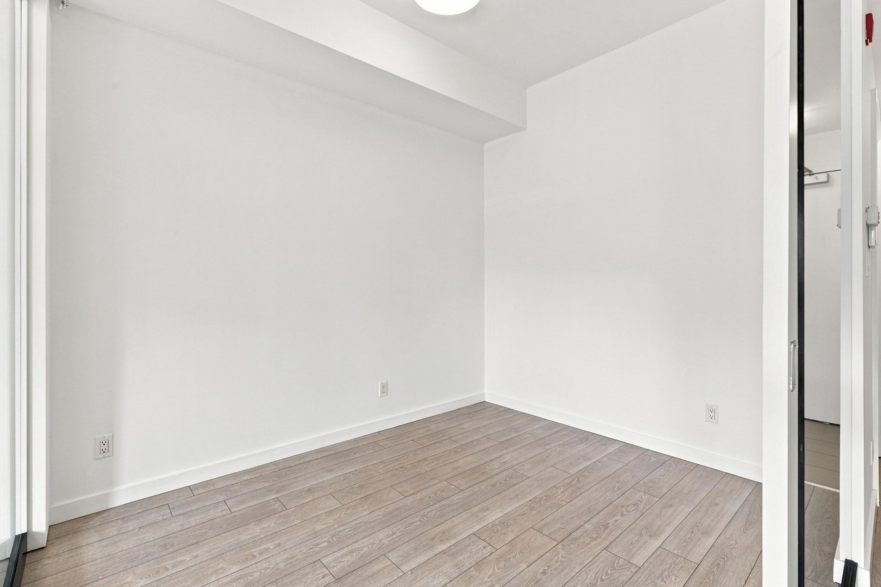 433 Parliament St Unit 201