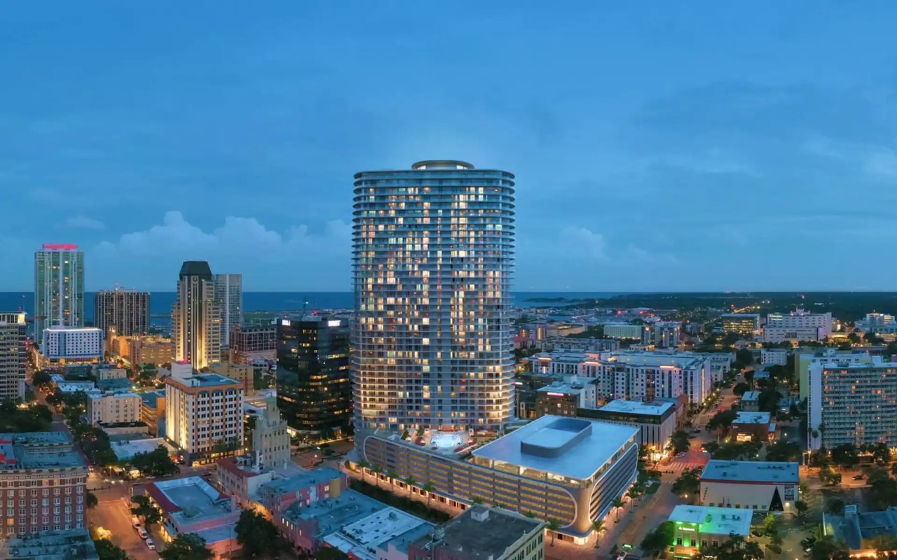 Residences 400 Central