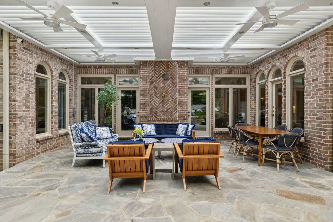 915 Calloway Dr