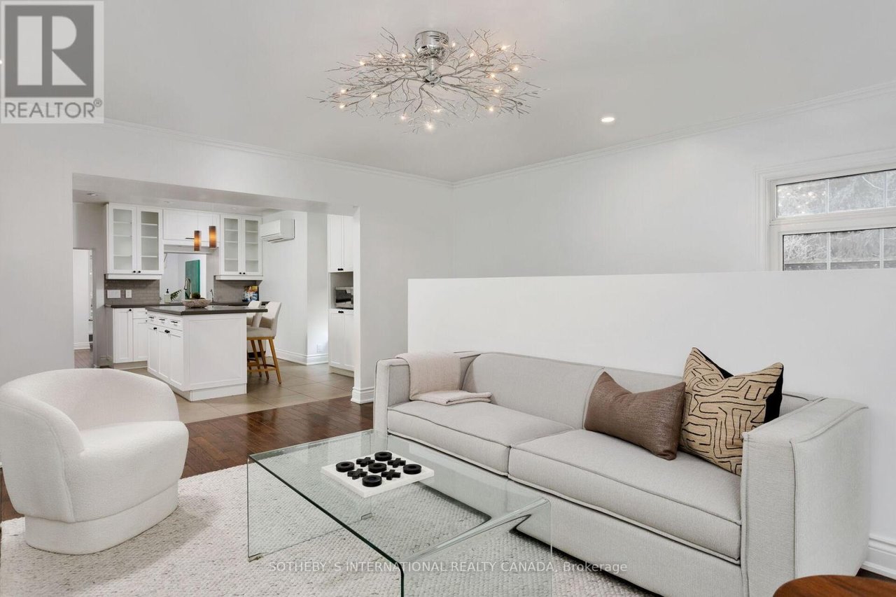 78 Runnymede Rd