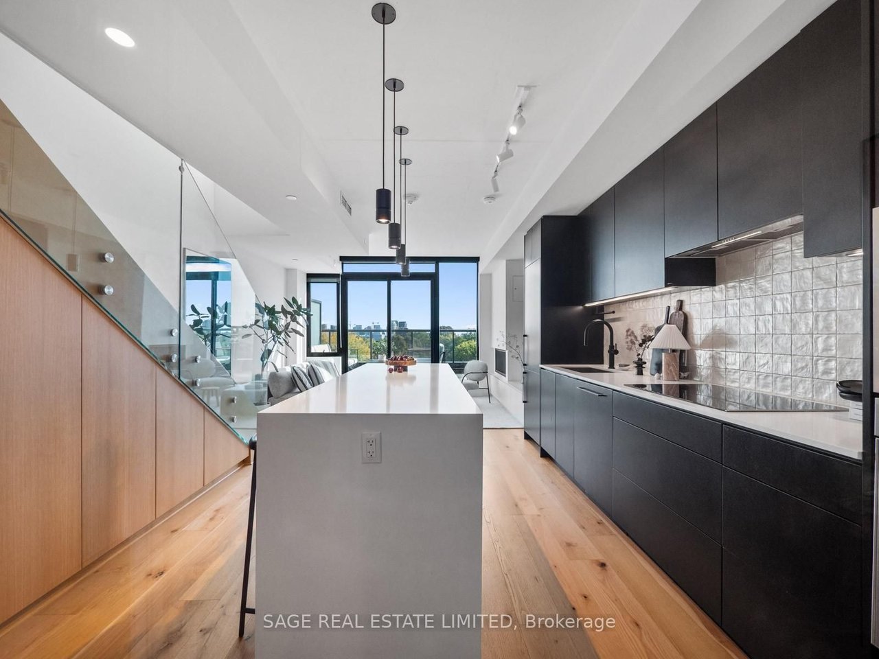 THE CARVALO PENTHOUSE