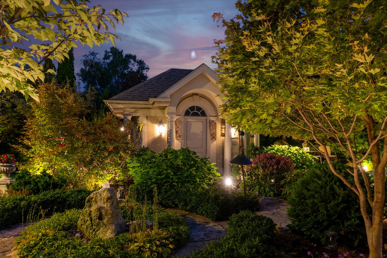 342 Pomona Avenue, Burlington