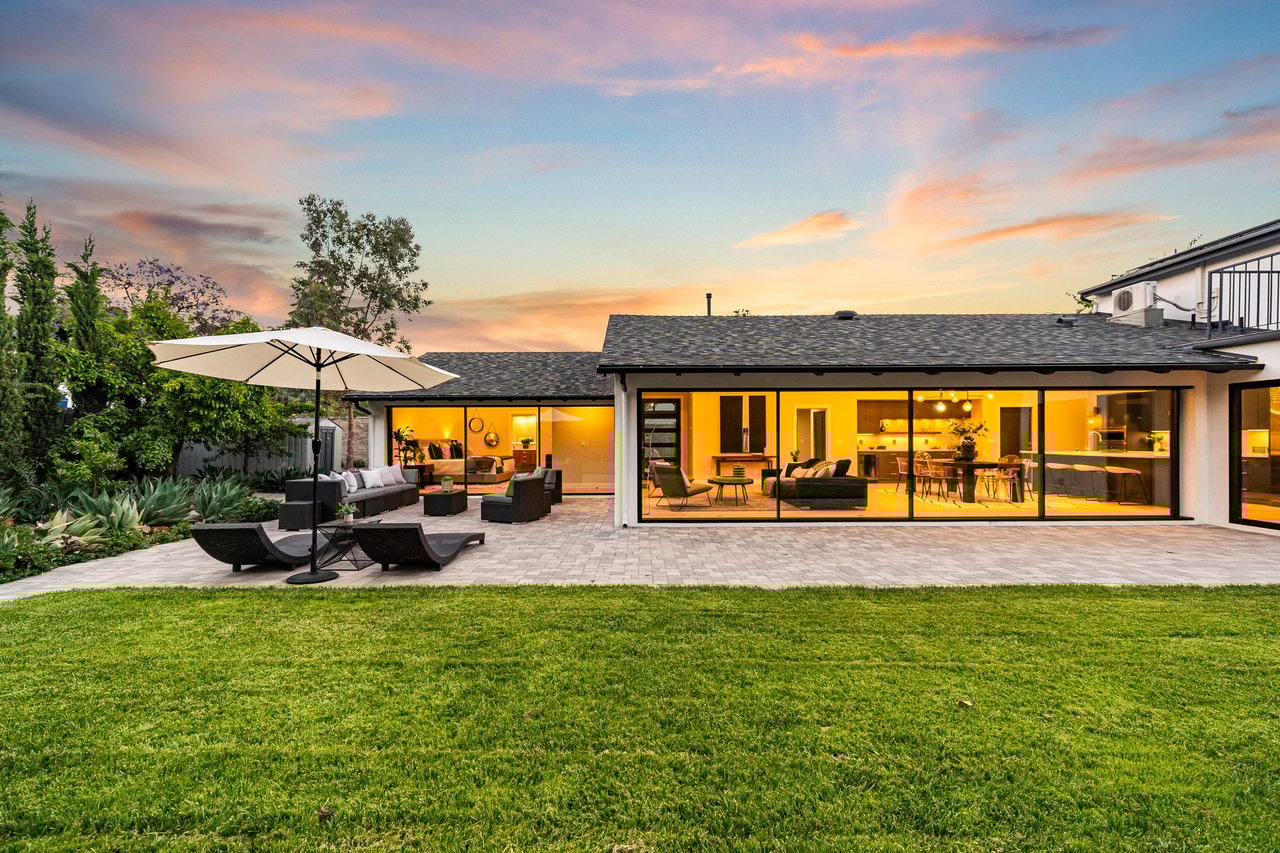 Sold by Edwin | Entertainers Delights in Glendale Chevy Chase Country Club 