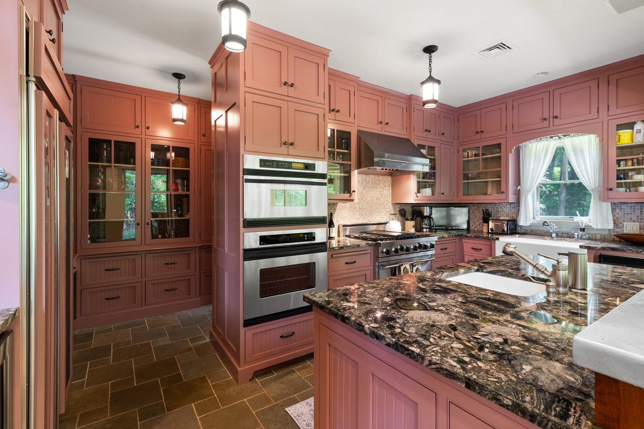 54 Old Stone Hill Road