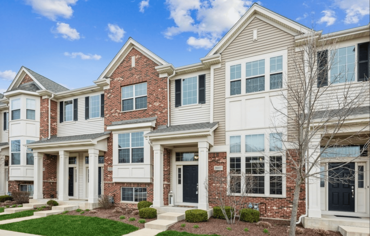 Shelburne Farms | Winfield, IL