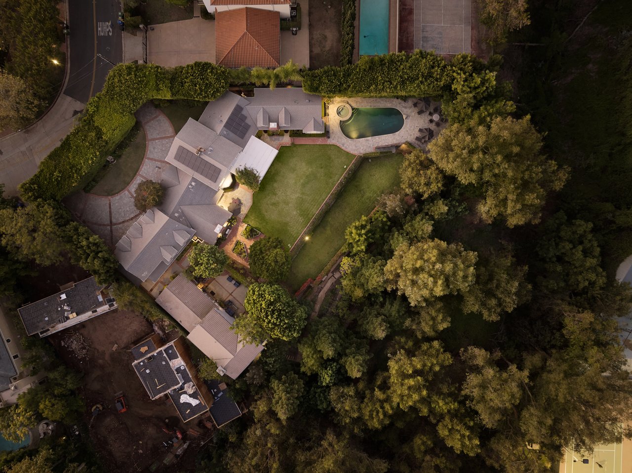 196 Granville Ave, Brentwood