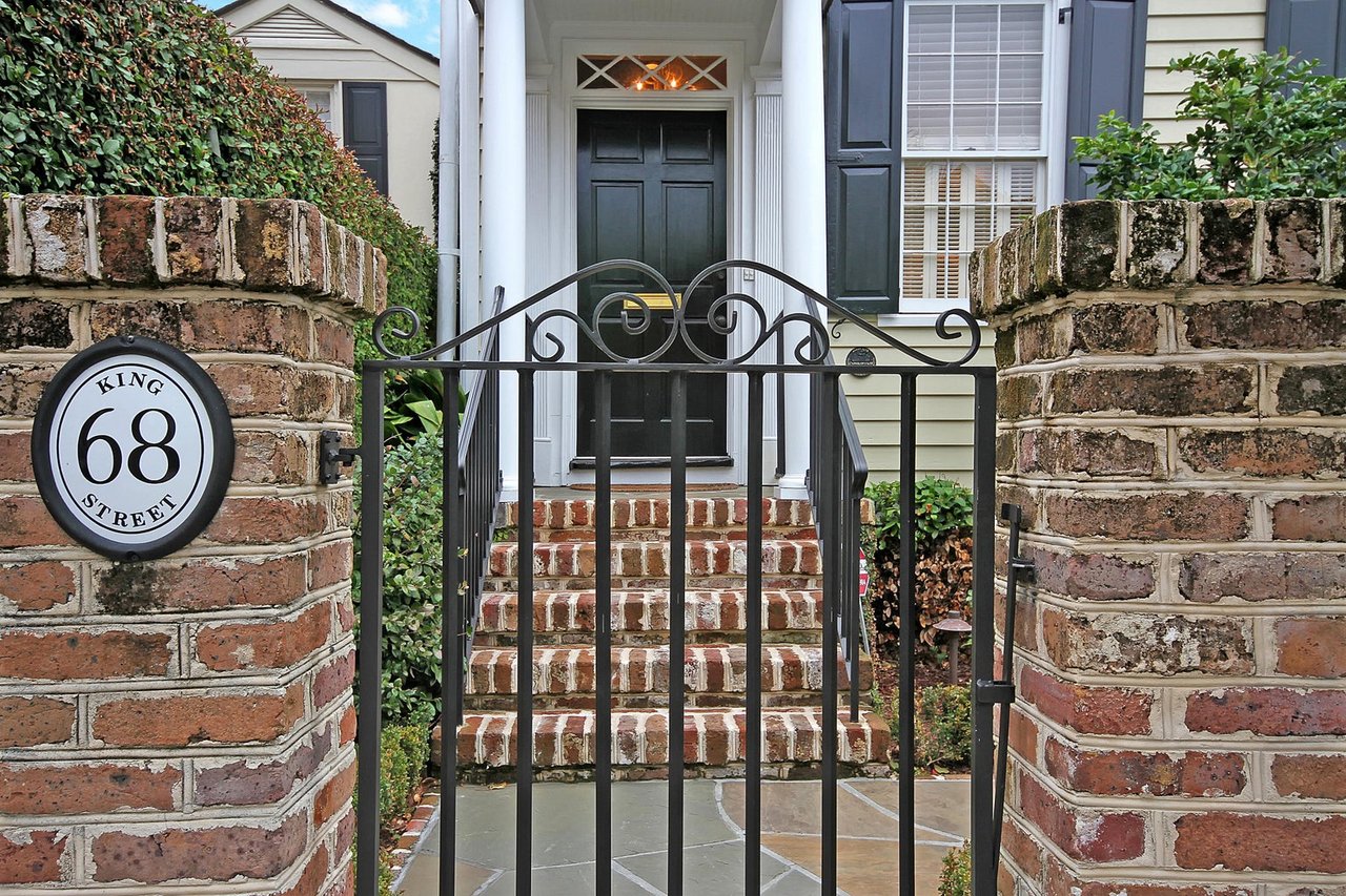 68 King Street
