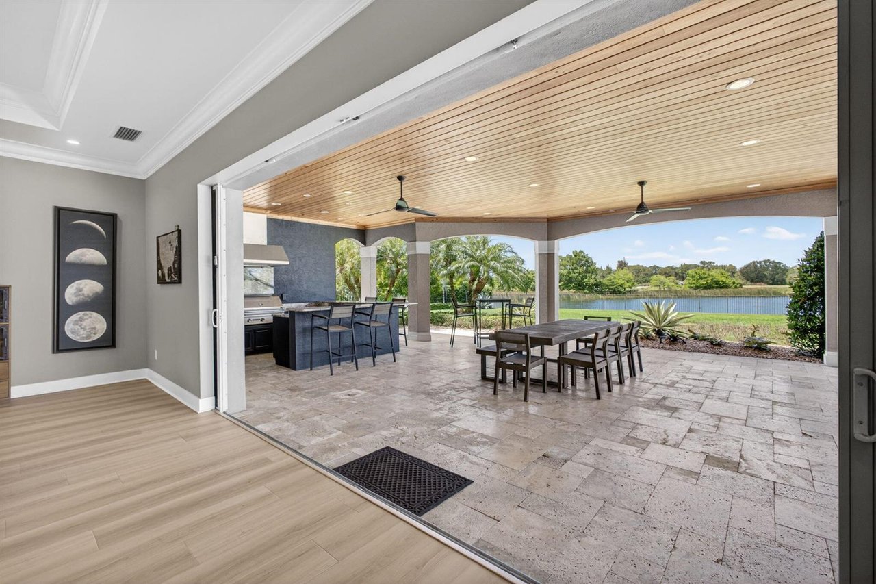 11135 Lynwood Palm Way