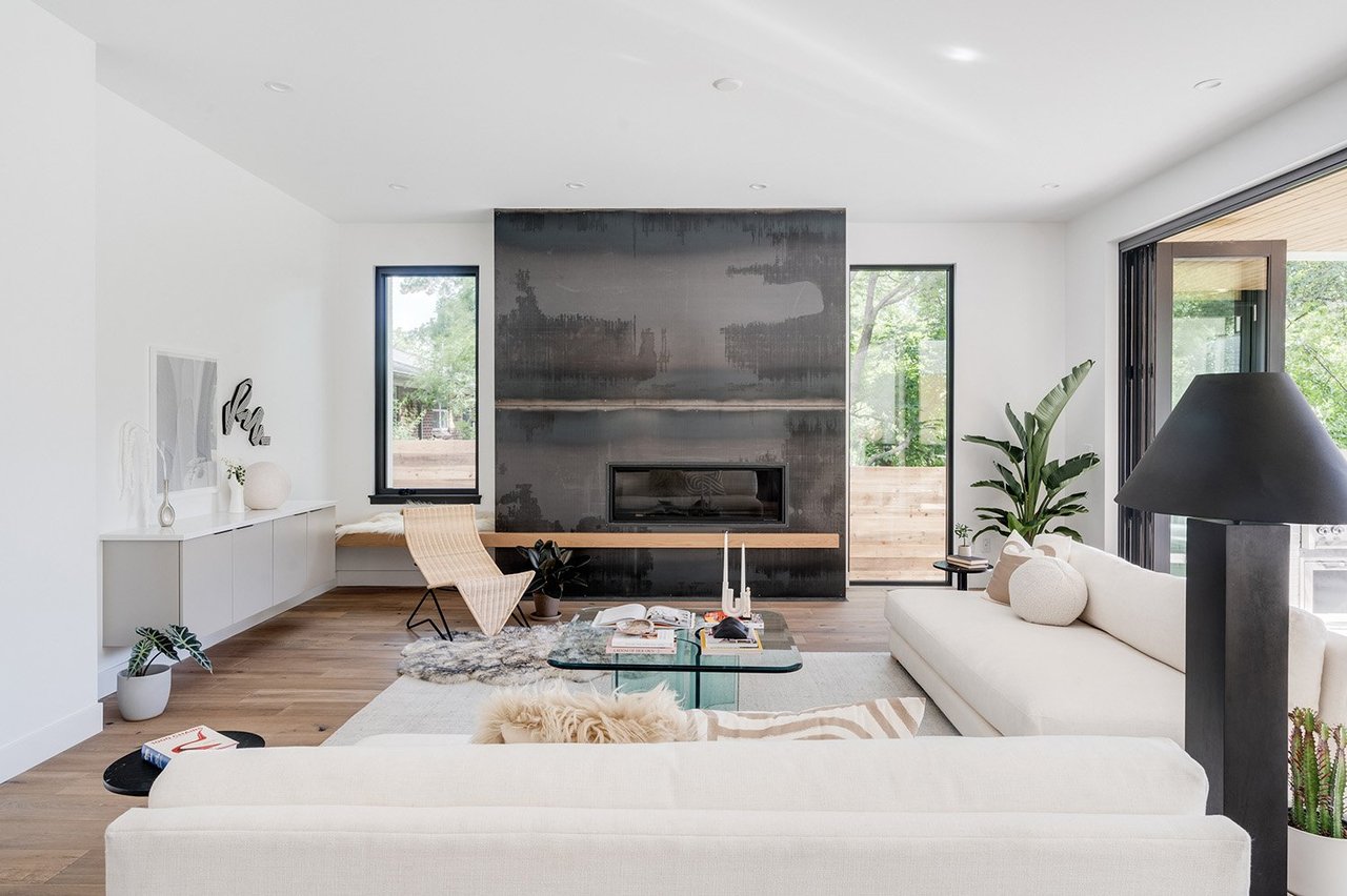  2565 S JACKSON STREET 