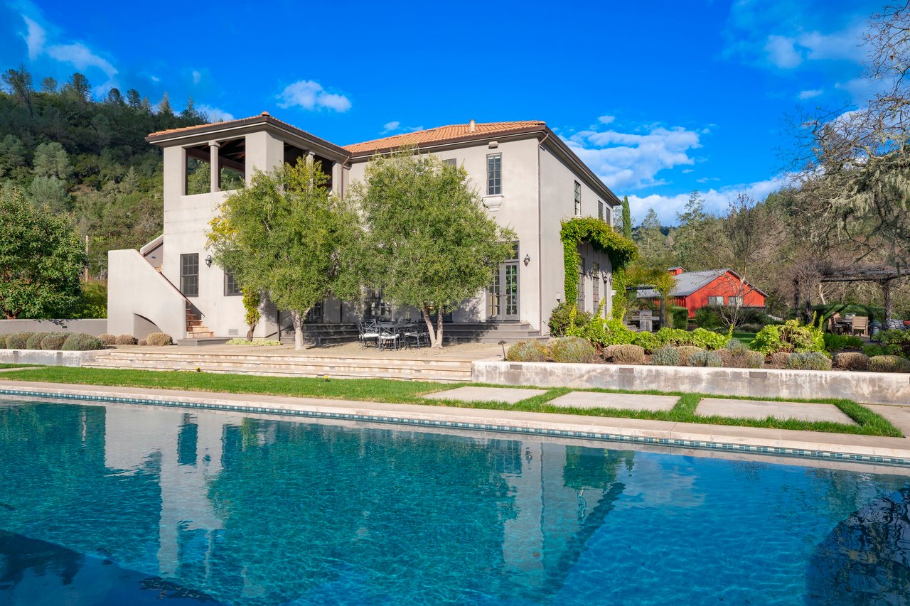 Modern Villa Estate
