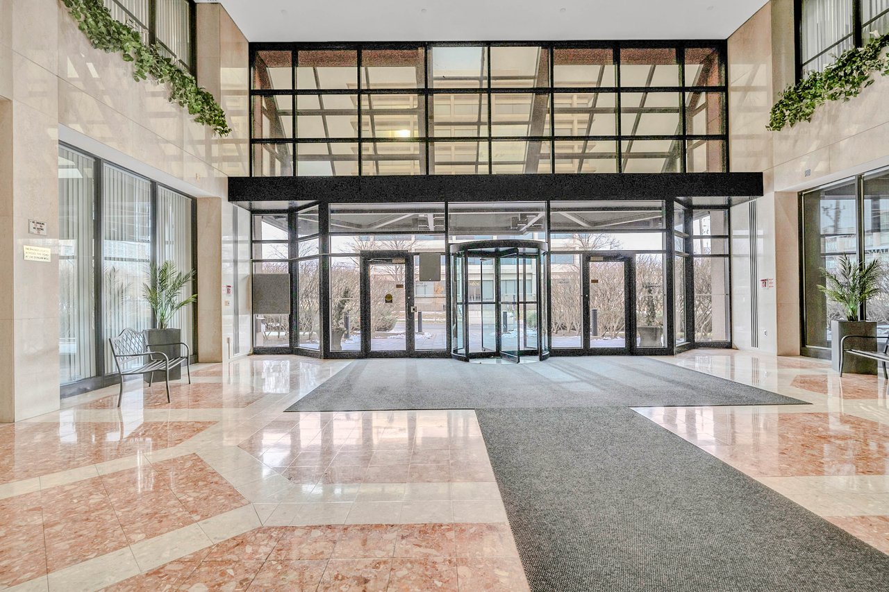 255 Duncan Mill Road Unit:609