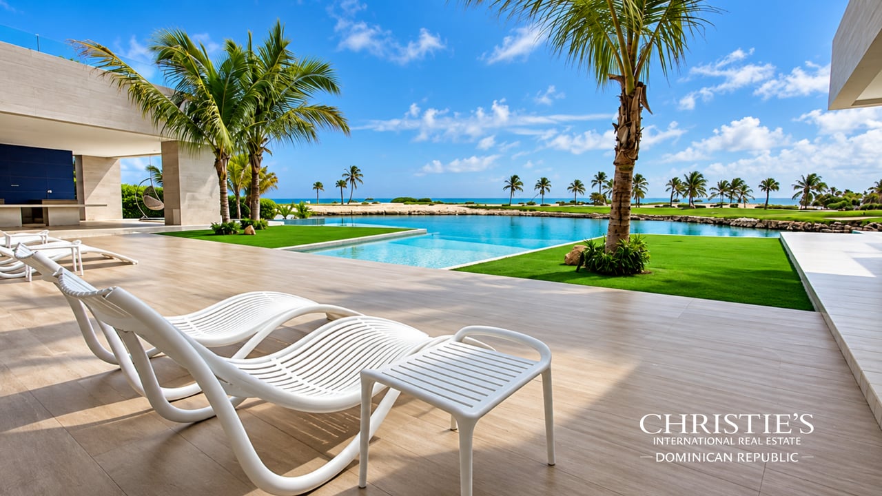 Cayuco 15 | Private Oceanfront Estate