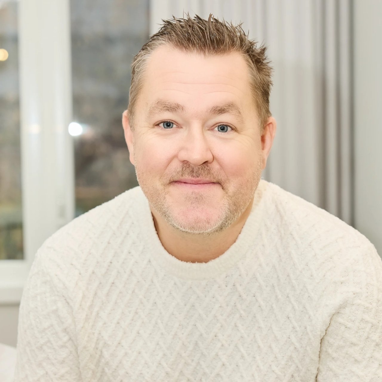 Adam Weiner Toronto, ON Real Estate Agent Headshot