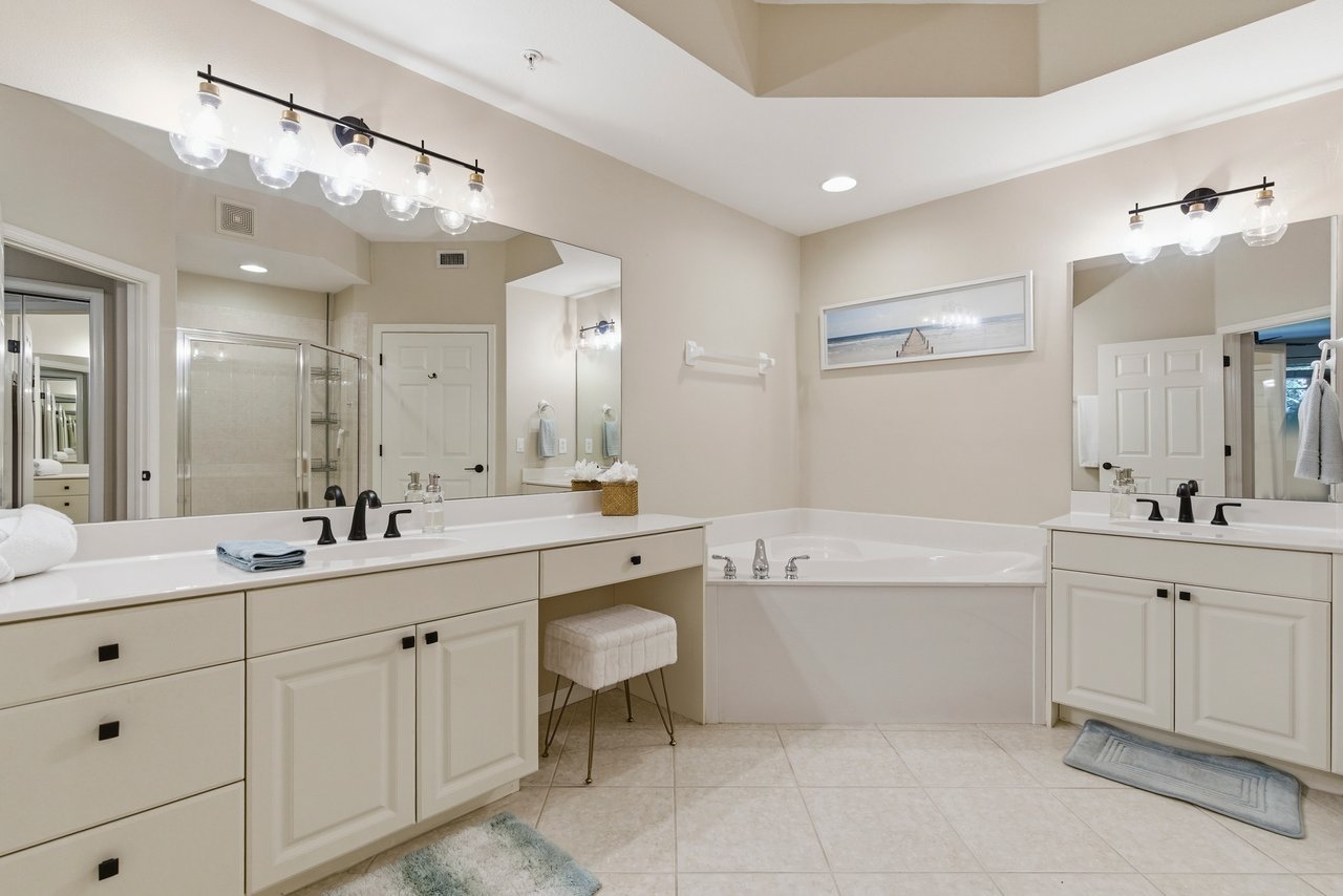 10040 Valiant Ct 101 - Miromar Lakes