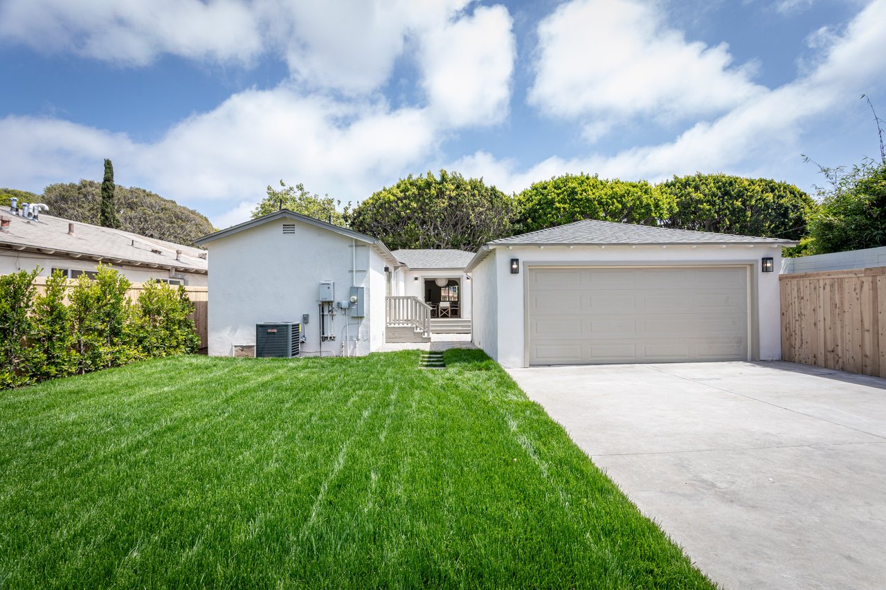 2453 Oak St, Santa Monica