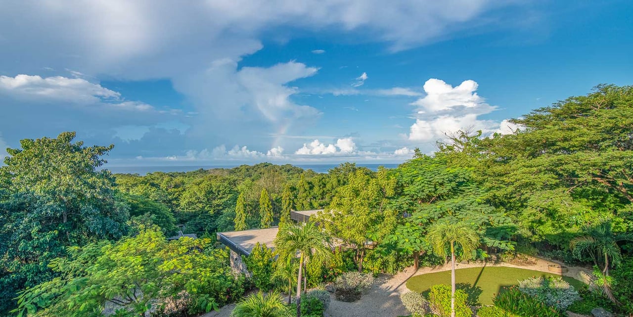 Dos Monitos | Luxury Oceanview Compound Near Playa Grande