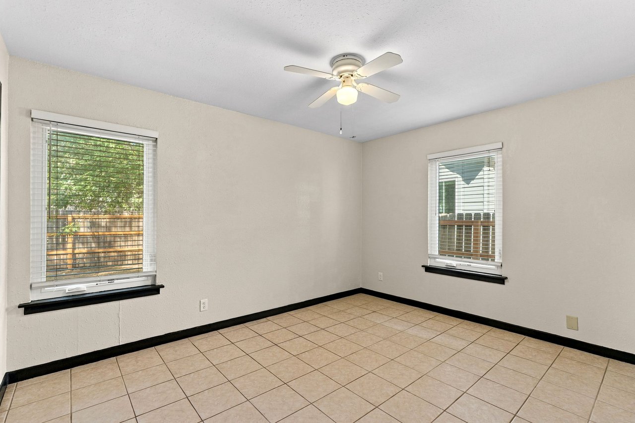 904 Plateau Circle