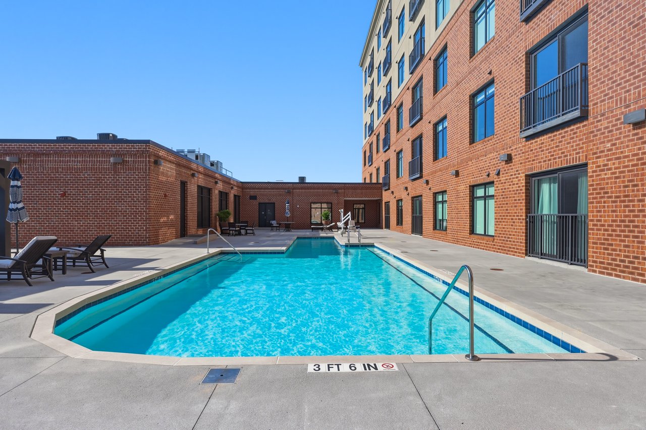 The Overlook at River Place