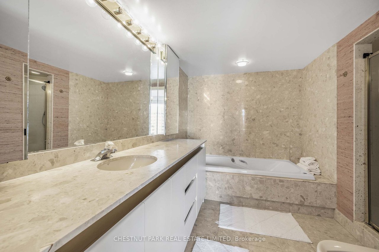 PENTHOUSE FOR DOWNSIZERS