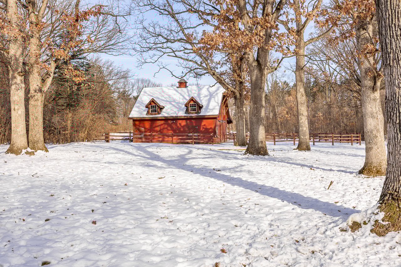 7S460 Donwood Dr, Naperville