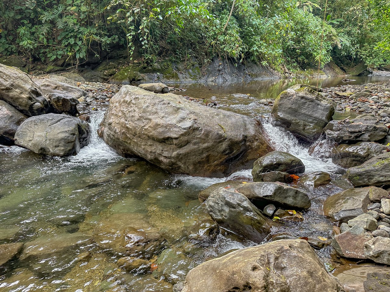 A Huge Rainforest, River & Waterfall Property With TWO Mountain & Jungle-View Luxury Homes on a Massive 4.93 Acre Lot – PLUS an Additional Plantel ready for Development