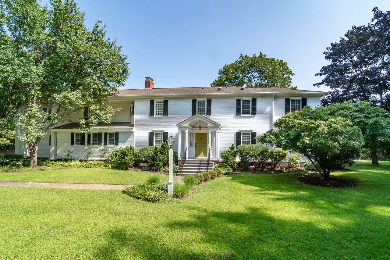 3 Saddle Lane