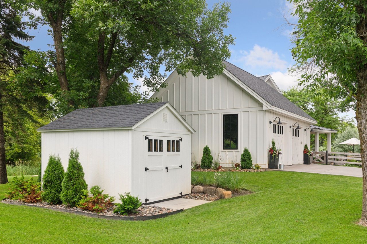 2782 Willow Drive, Medina