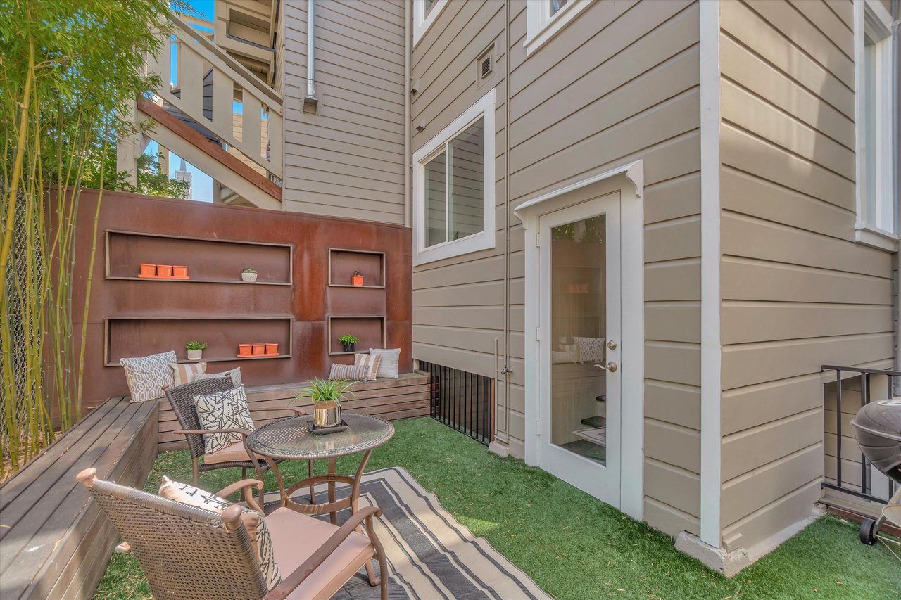 450#A Vallejo Street (Represented Seller)
