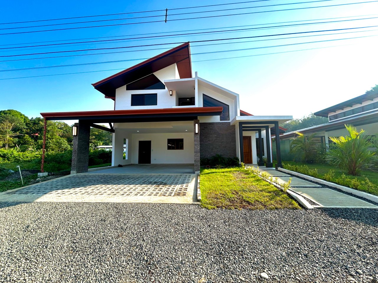 Paradise Dream Bahia, 2 Storey, 3 Bed, 3 bath With a Pool