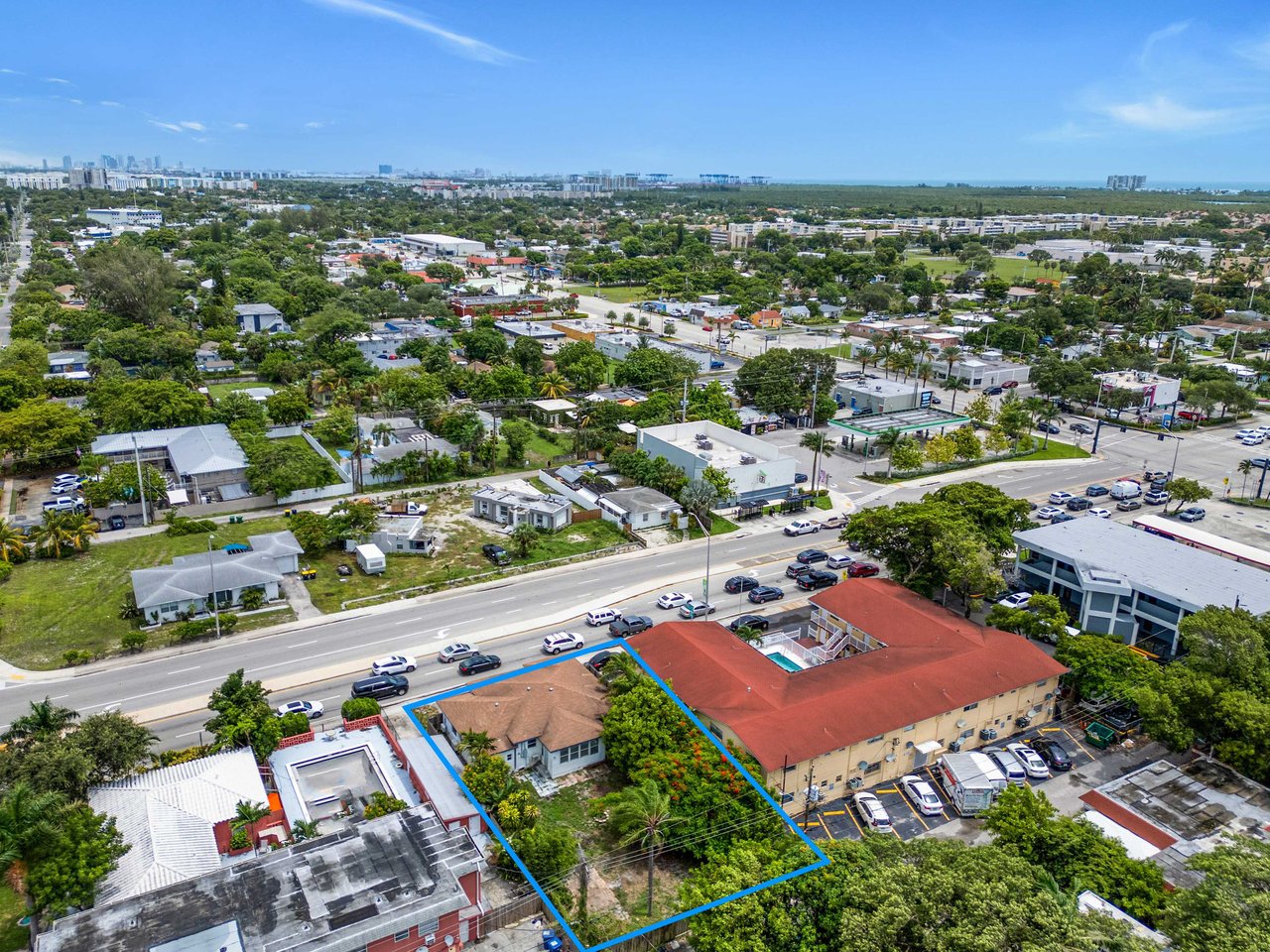 1844 Sheridan St Hollywood FL-33020