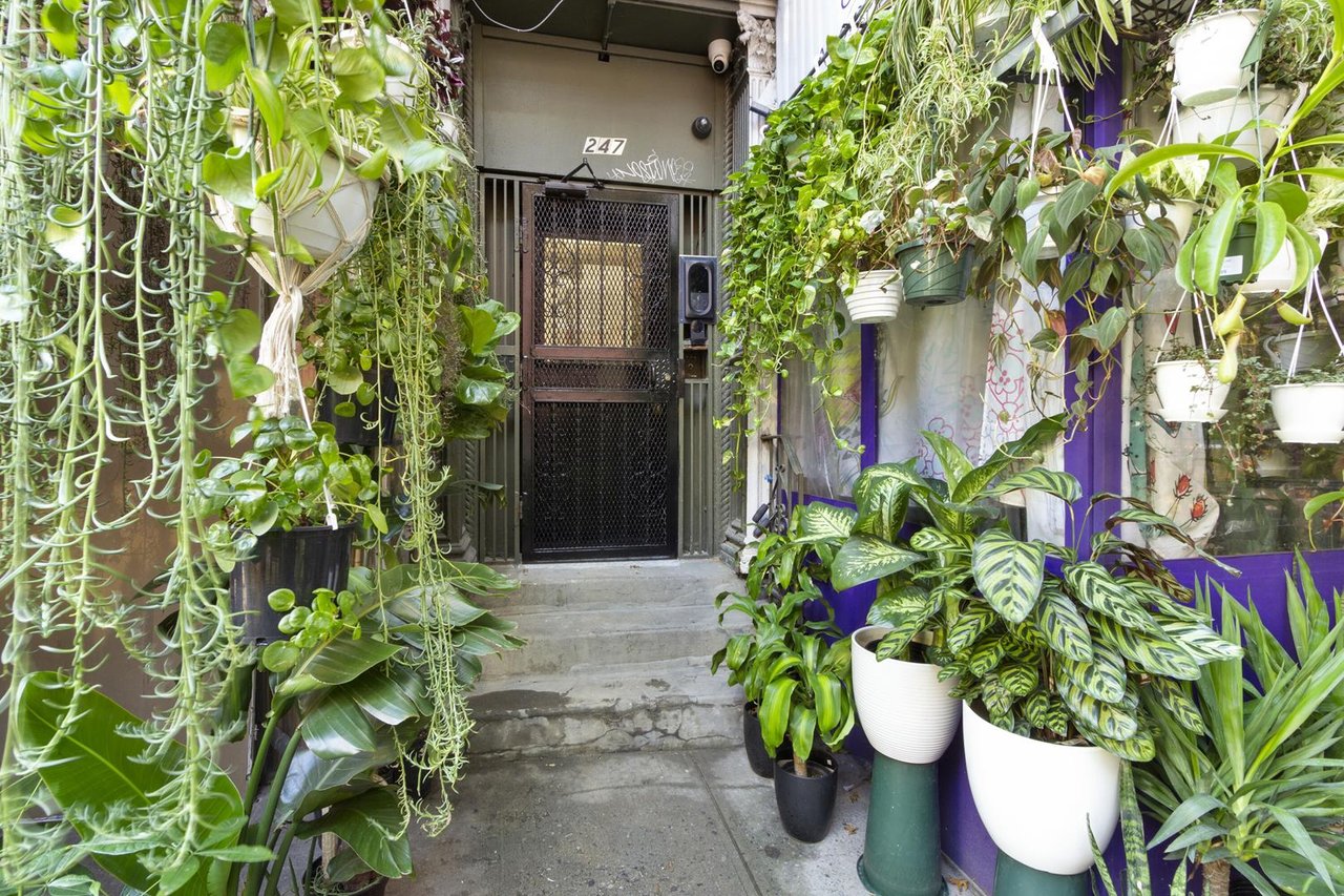247 East 10th Street, Apt 8