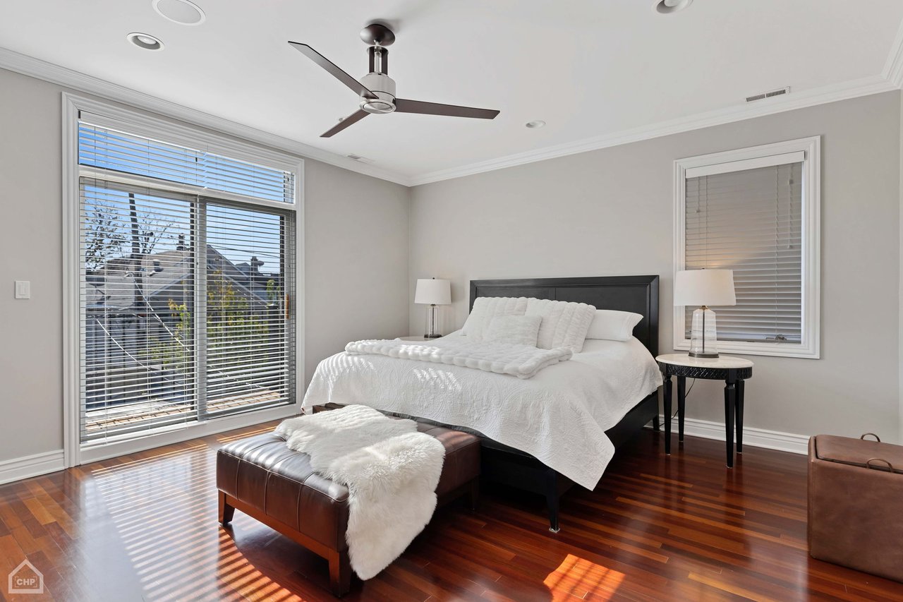 2115 W Superior Street 