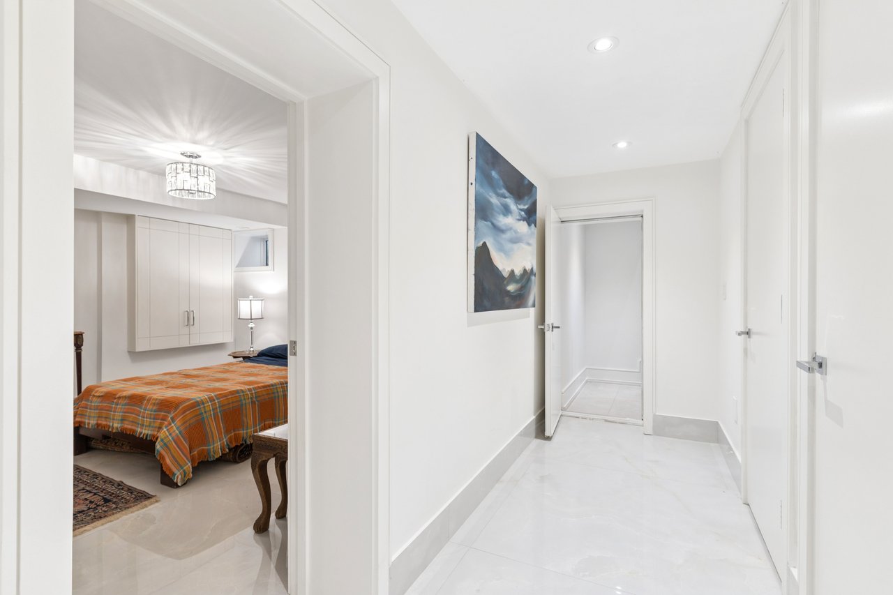 150 Sandringham Drive