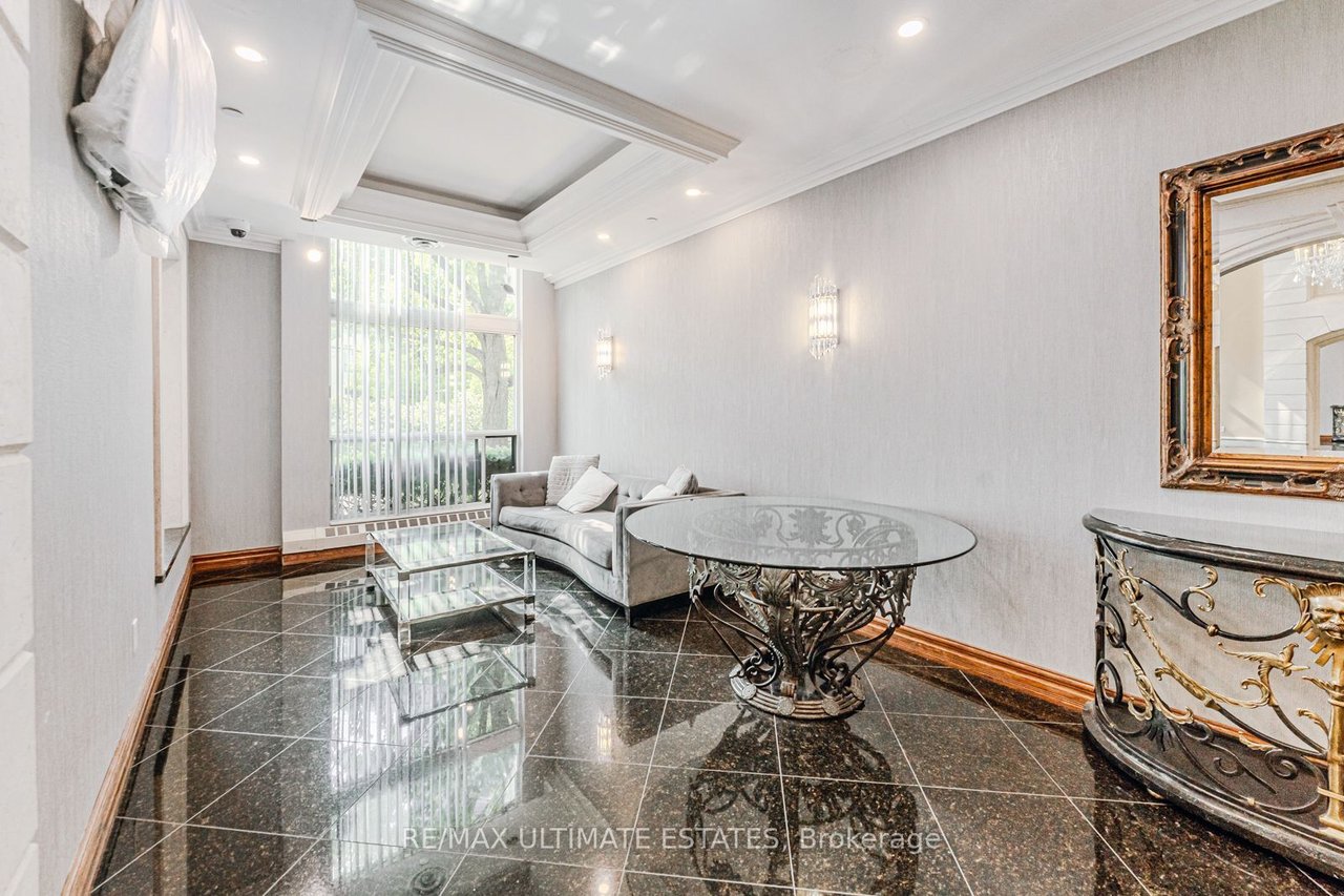 STUNNING 3BDRM PENTHOUSE