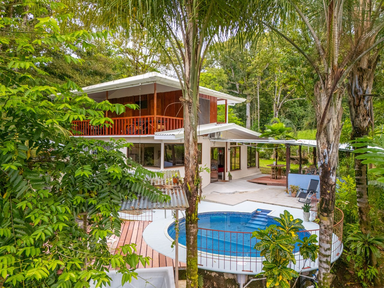 Creekside Harmony Villa | 4 Bedrooms • 3.5 Bathrooms • Private Pool • Surrounded by Nature