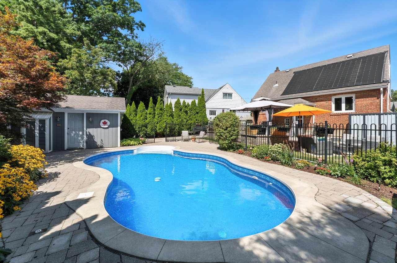 4 Fulham Dr