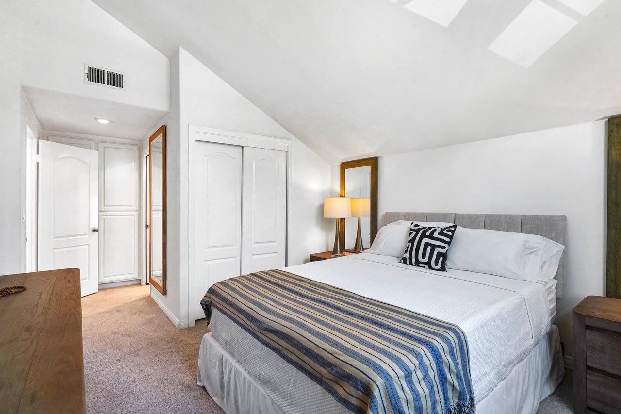 Malibu Guest House For Lease
