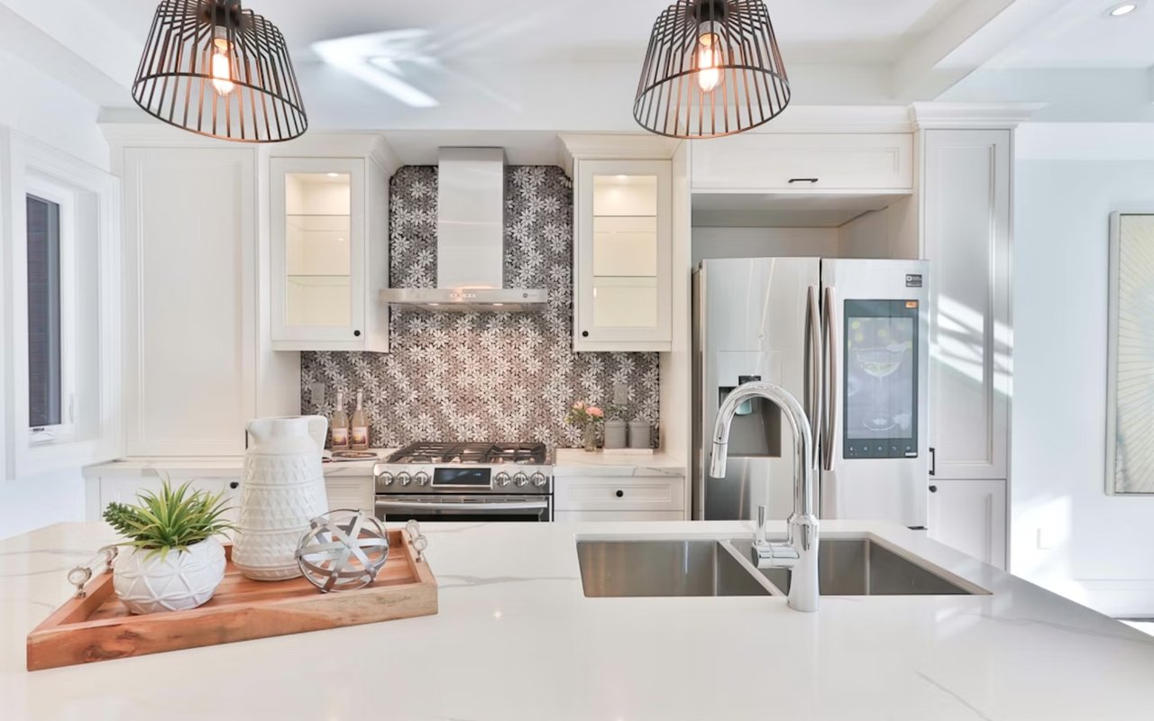 How to Make a Winning Offer in a Competitive Market